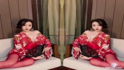 not Yang mi Guan Xiaotong Underwear temptation preview（假楊冪關曉彤同台內衣誘惑） - Deepfades